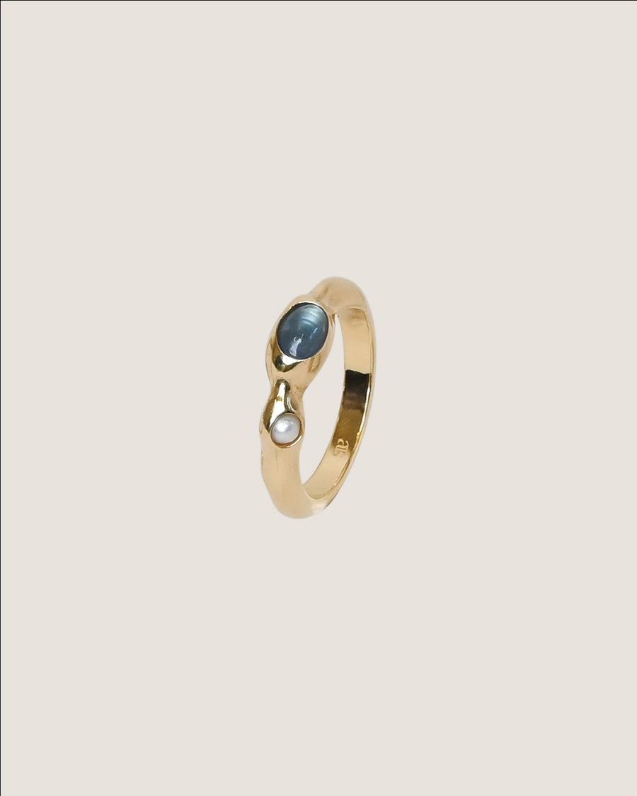 Radiance Ring Blauachat gold